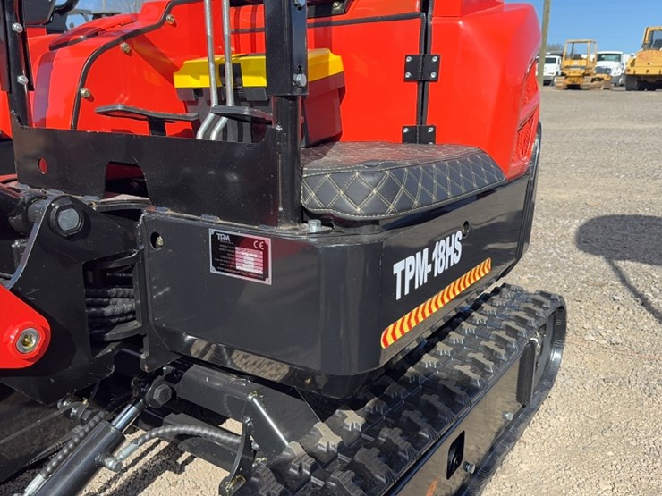 #1098-•-2025-tpm-18hs-mini-excavator-image-12