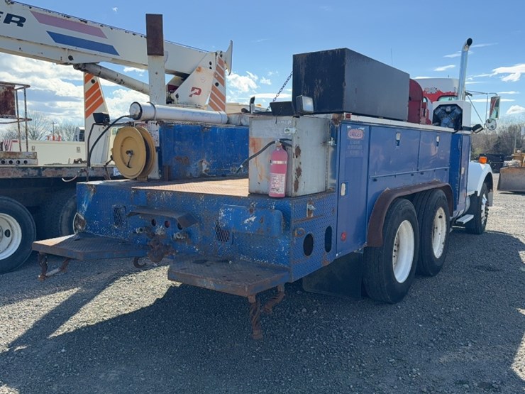 1997-kenworth-t800-image-8