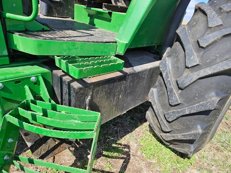 john-deere-6300-image-37