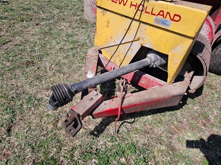 new-holland-355-image-9