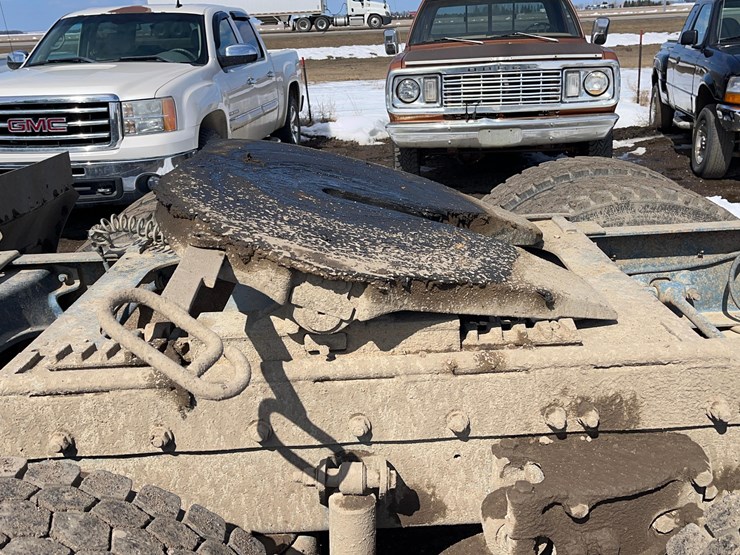 2004-kenworth-w900-image-14