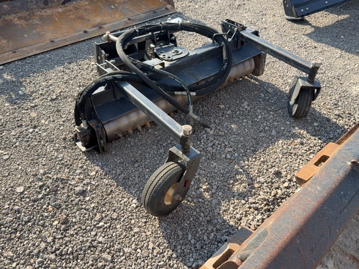 #2062-•-48"-dingo-harley-rake-image-1