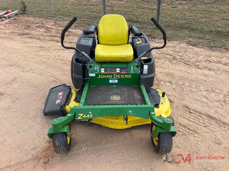 john-deere-z445-image-5