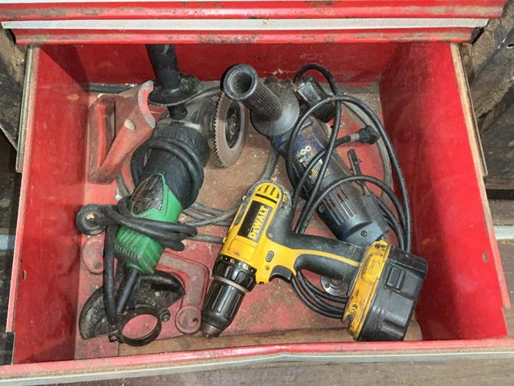 #106-•-tools-and-tool-chests-image-69