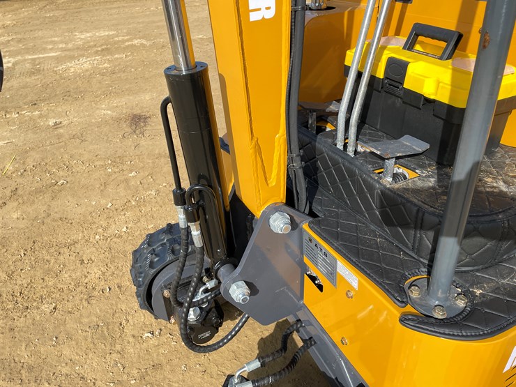 #1036-•-new-ats-rt15r-mini-excavator-image-28