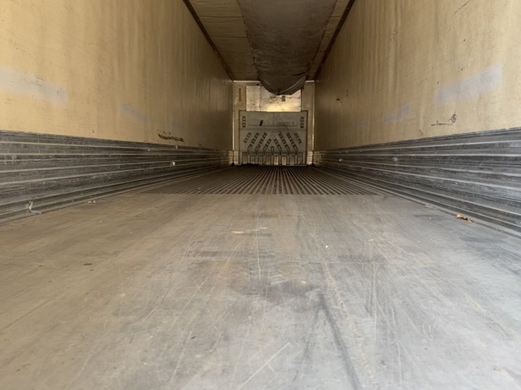 2000-utility-53'-image-9