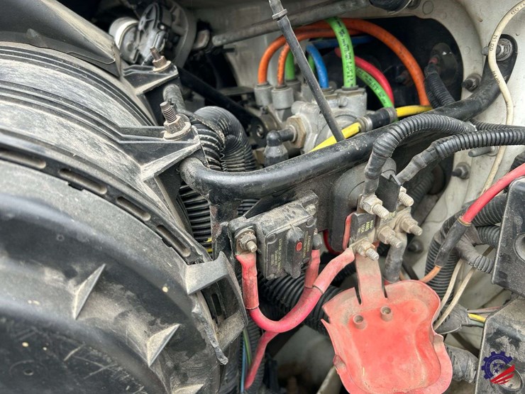 2009-international-7400-image-76