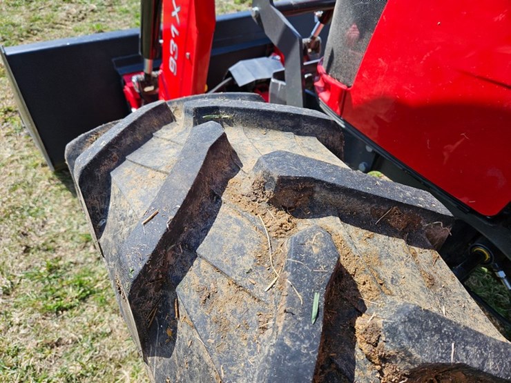 massey-ferguson-4710-image-54