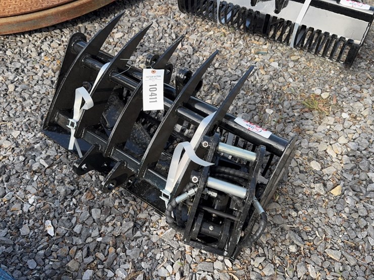 #6005-•-mini-excavator-attatchment-package-image-3