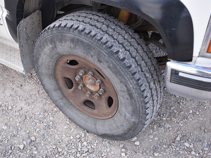 1993-chevrolet-silverado-3500-image-56