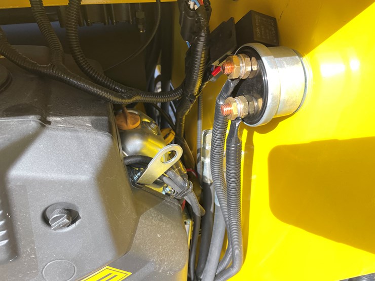 #212-•-landhonor-mini-skid-steer-loader-image-11