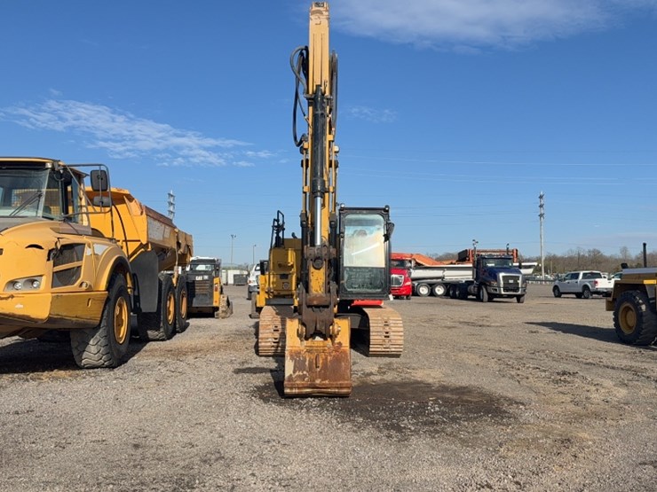 caterpillar-318fl-image-2