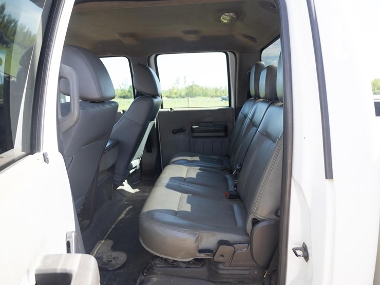 2012-ford-f550-image-12