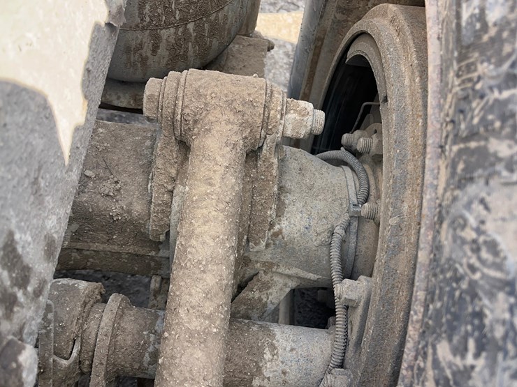 2004-kenworth-w900-image-16