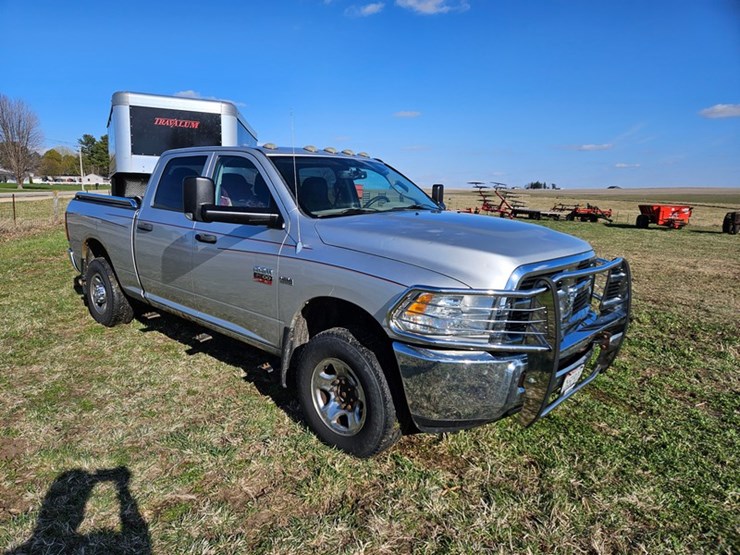 2012-dodge-ram-2500-image-8