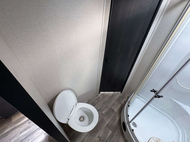 2022-open-range-by-highland-ridge-travel-trailer-image-25