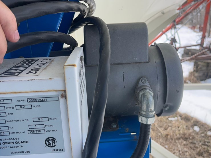 2000-meridian-grain-max-hopper-bin-image-17