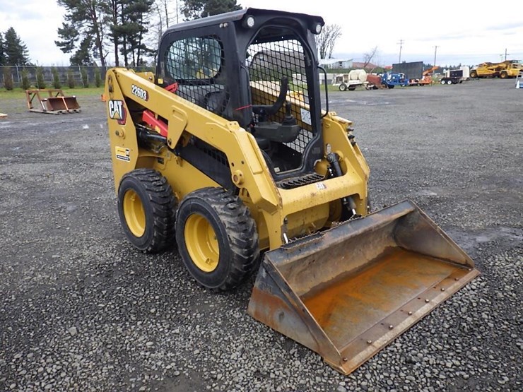 2020-caterpillar-226d3-image-3