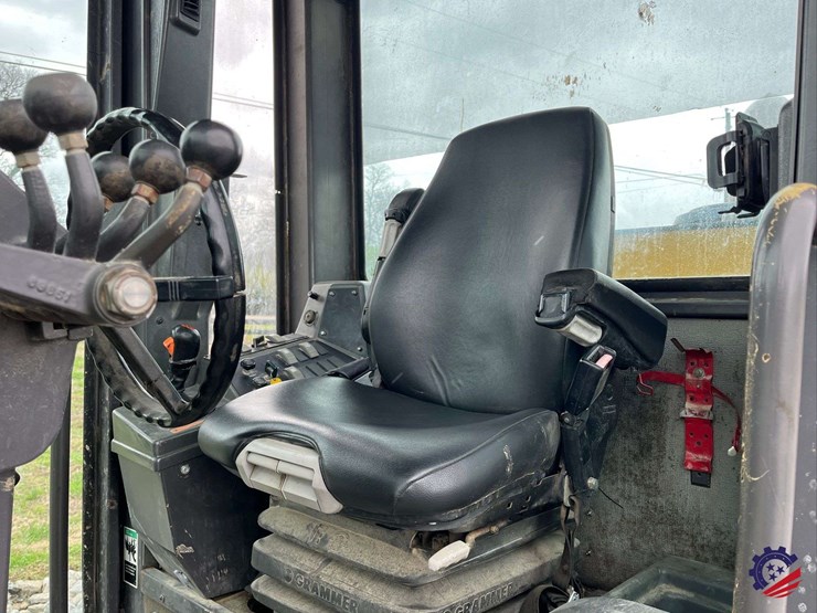 2003-volvo-g710b-image-58