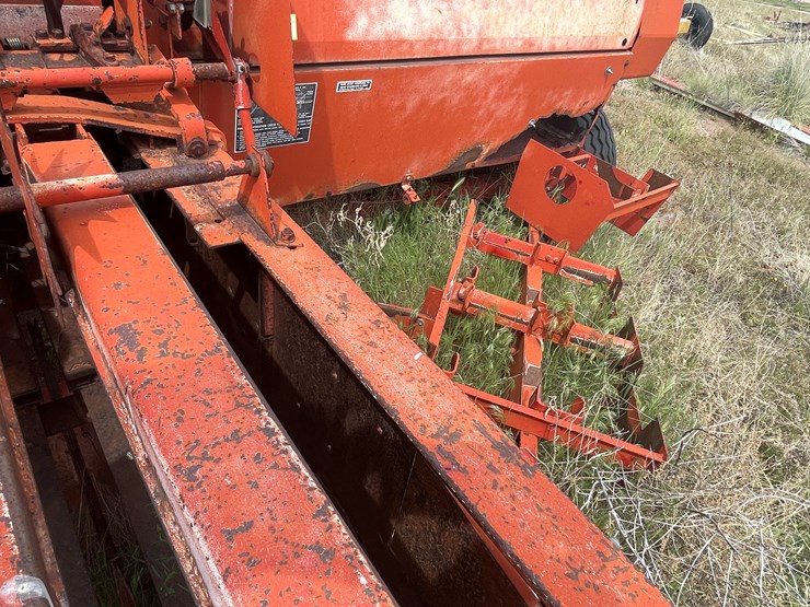 new-holland-505-image-28