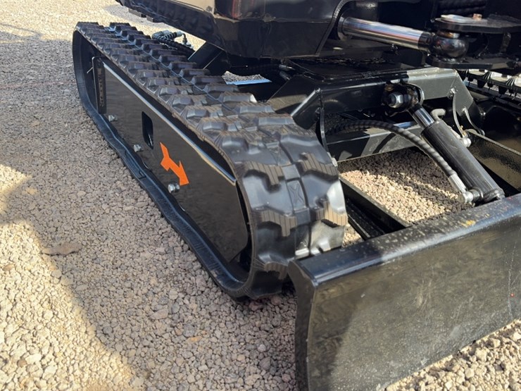 #1098-•-2025-tpm-18hs-mini-excavator-image-8