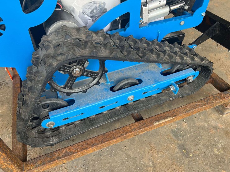 2025-zvox-remote-control-lawn-mower-image-14