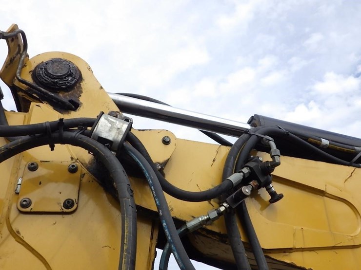 2014-caterpillar-430f-it-image-18