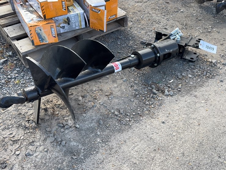 #6000-•-mini-excavator-post-hole-auger-image-1