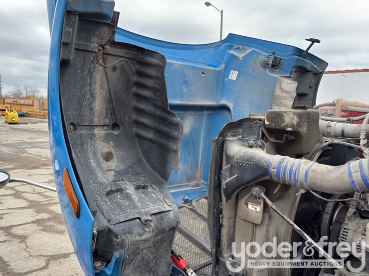 2018-peterbilt-579-image-116