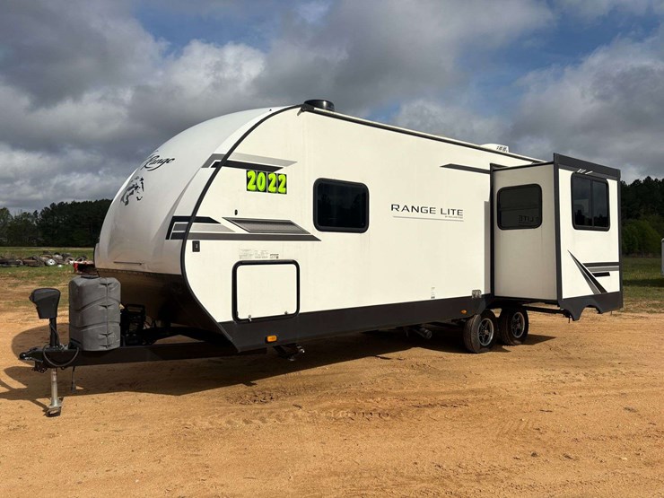 2022-open-range-by-highland-ridge-travel-trailer-image-1