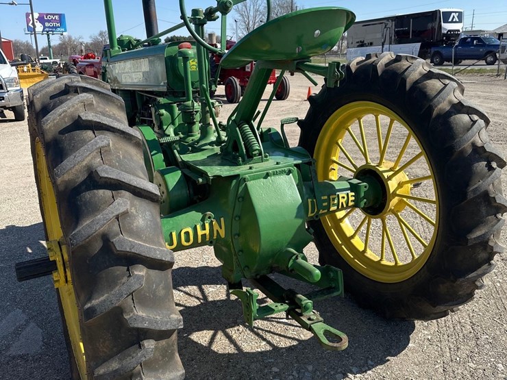 john-deere-a-image-8