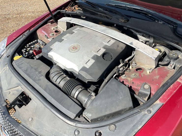 2008-cadillac-cts-4-door-sedan-(240,710-miles)-image-7