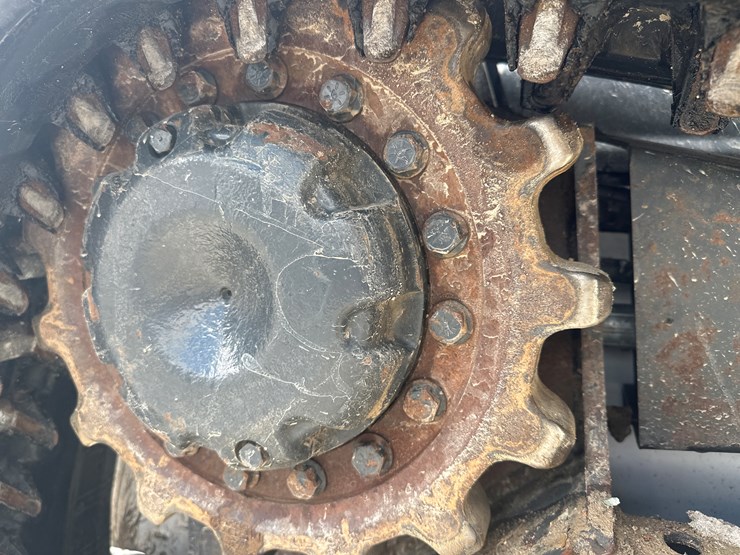 2022-bobcat-t66-image-58