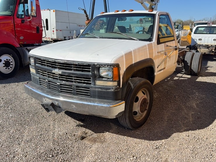 1998-chevrolet-3500-image-1