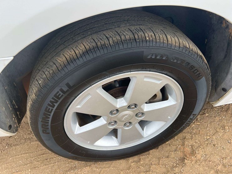 2011-chevrolet-impala-lt-4-door-sedan-(206,126-miles)-image-27