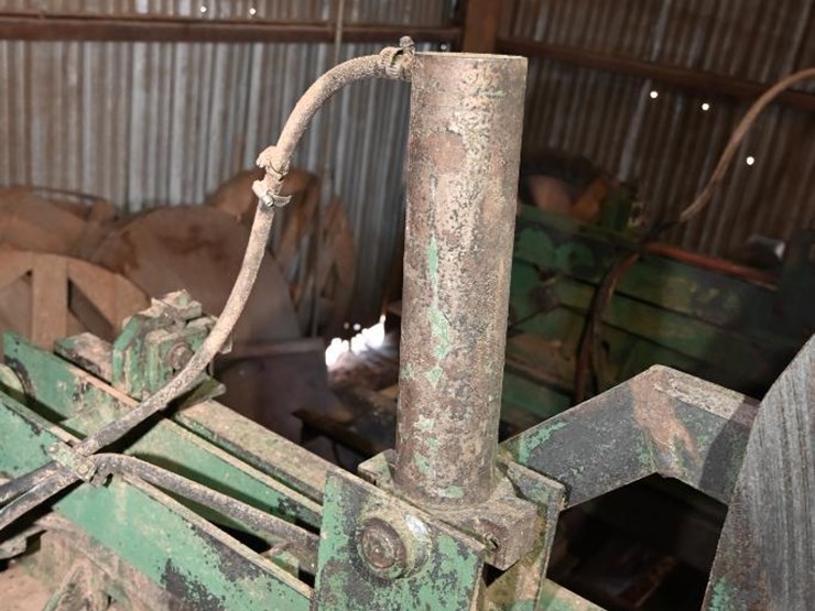 #116-•-cleereman-38-3hb-carriage-and-track-image-29