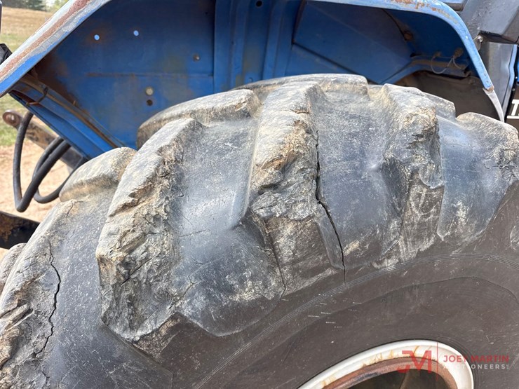 new-holland-tl90-image-11