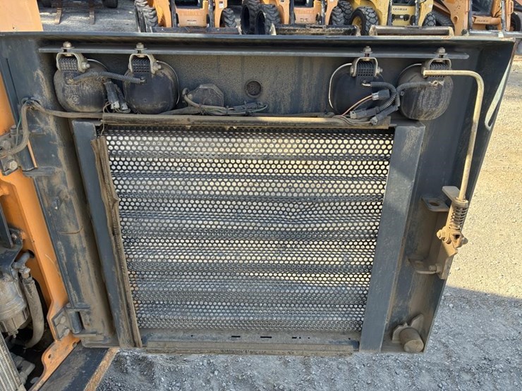 2018-mustang-1900r-image-22