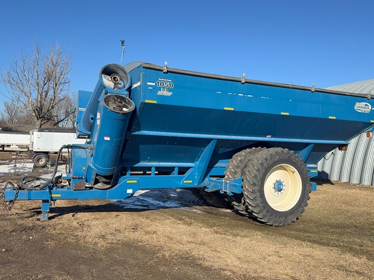 2008-kinze-1050-image-2