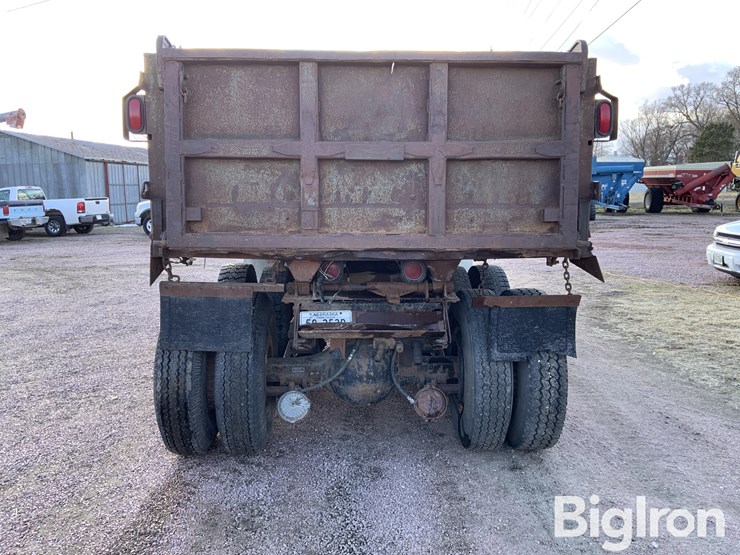 1975-international-fleetstar-image-6