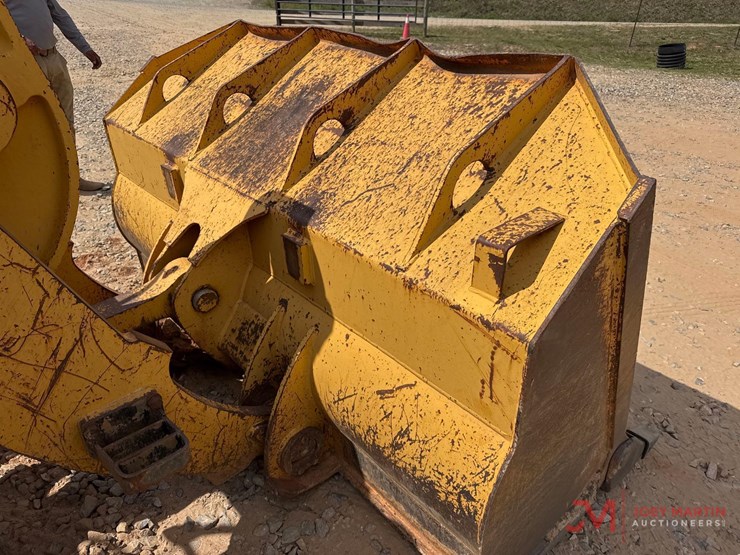 2006-deere-655c-image-23