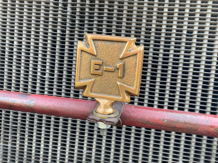 1917-american-la-france-firetruck-image-97