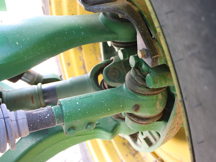 2012-john-deere-8270r-image-99