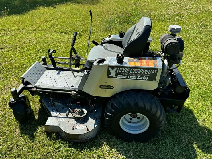 dixie-chopper-lt2400-44-image-2