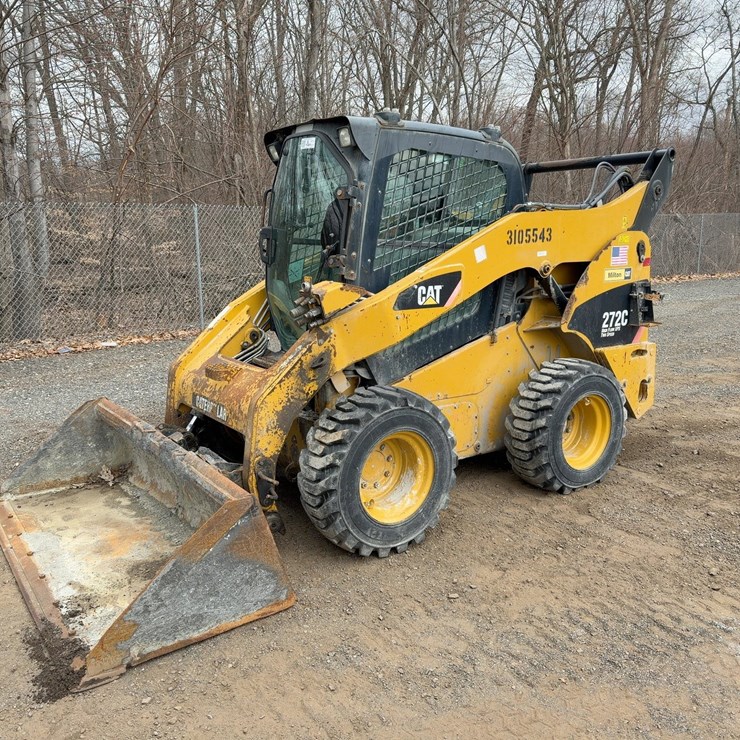 2011 CATERPILLAR 272C