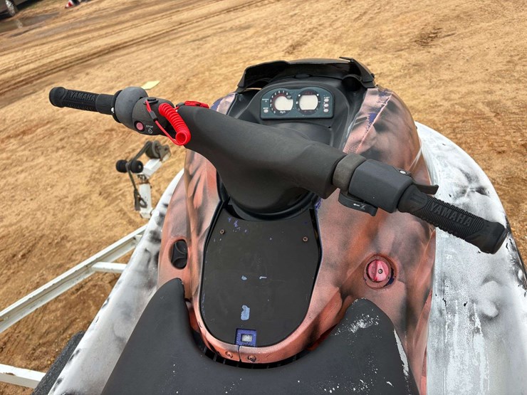 2001-yamaha-gp1200-jet-ski-w/-trailer-image-14