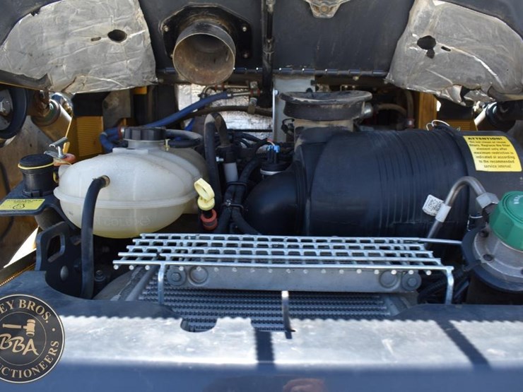 2020-deere-333g-image-31