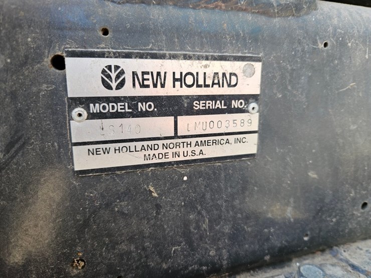 new-holland-ls140-image-34