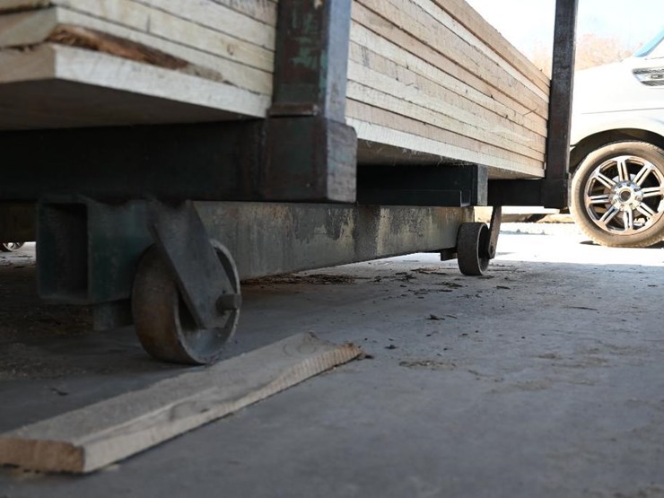 #175-•-lumber-carts-image-10
