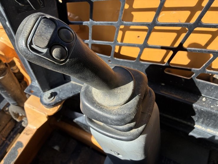 2019-mustang-1650r-image-13